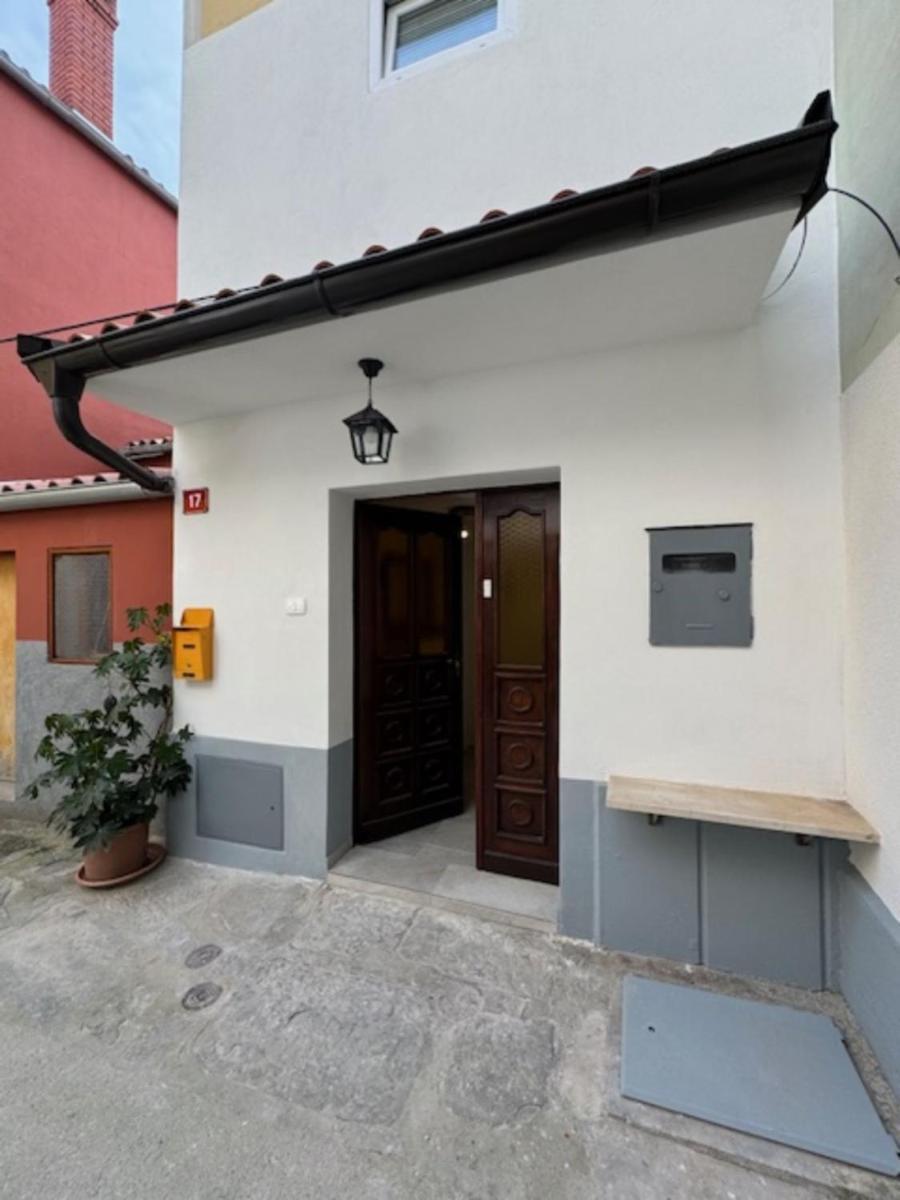 Cozy Holiday Apartment Izola Exterior foto
